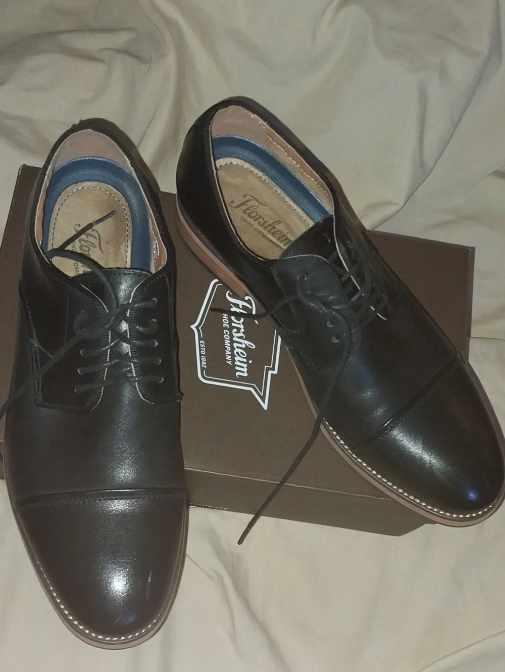 Florsheim Black Leather Cap-Toe Derby Dress Shoes